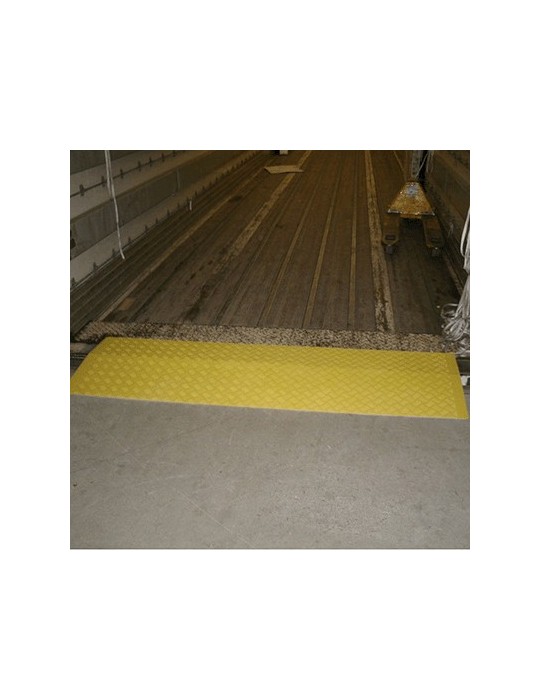 Equipement de quai et ponts de liaison