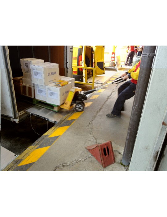 Equipement de quai et ponts de liaison