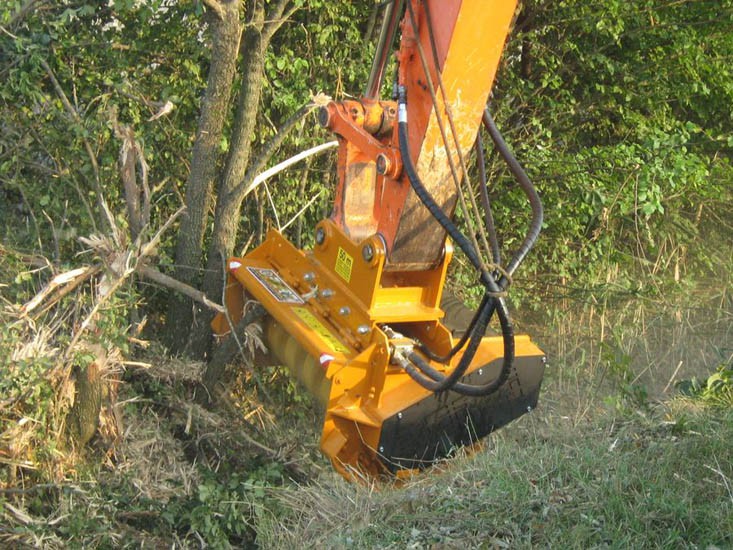 Tête de broyage BERTI pour pelle de 11 à 35T