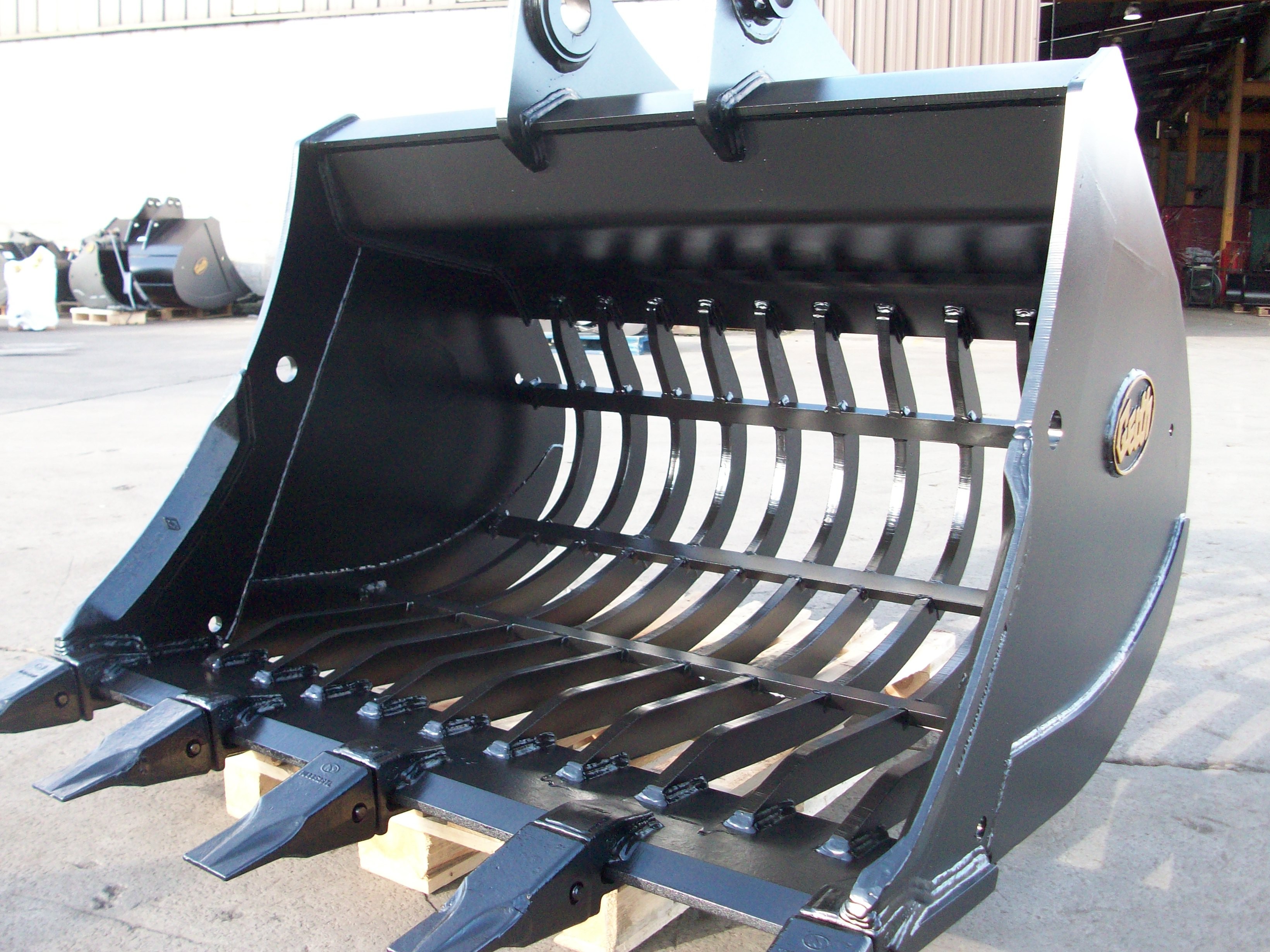 Godet claire-voie ou godet squelette