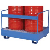 Palettes à fûts avec barres de protection pour fûts debouts