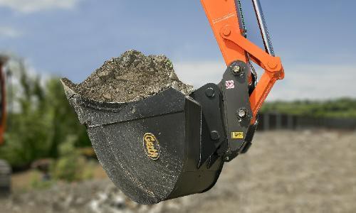 godet geith pour mini-pelle - Socoloc Concarneau - Location matériels TP